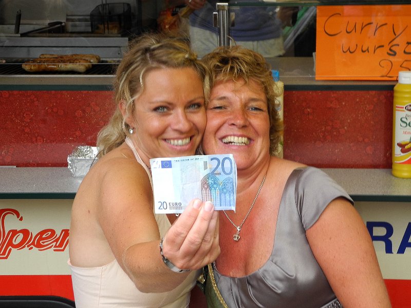 Schuetzenfest Sonntag 0342.JPG